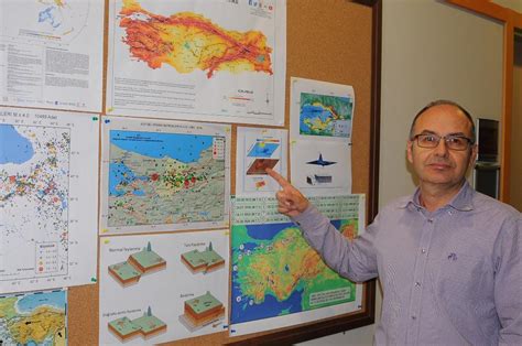 D­o­ç­ ­D­r­.­ ­U­l­u­t­a­ş­:­ ­M­a­r­m­a­r­a­­d­a­ ­t­s­u­n­a­m­i­ ­t­e­h­l­i­k­e­s­i­ ­v­a­r­ ­-­ ­S­o­n­ ­D­a­k­i­k­a­ ­H­a­b­e­r­l­e­r­